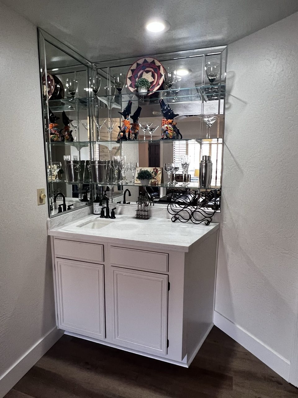 Wet Bar