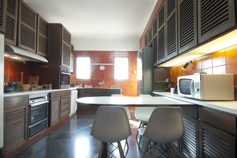 Full equipped kitchen 