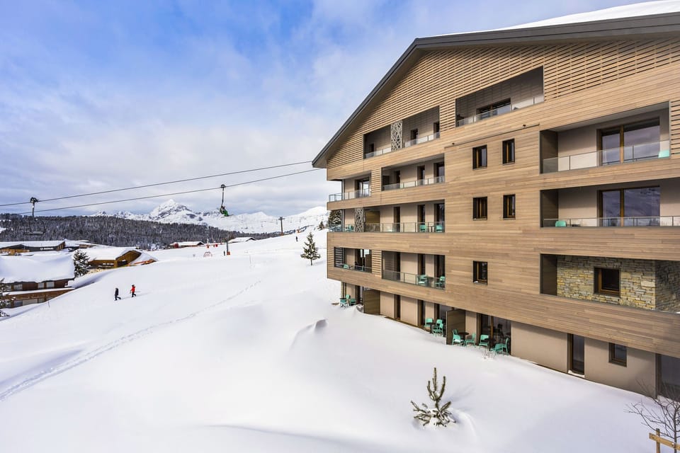 Holiday Home Exterior [winter]