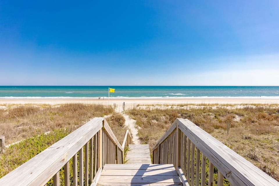 20-web-or-mls-chadwick-visuals-3905-ocean-drive-20