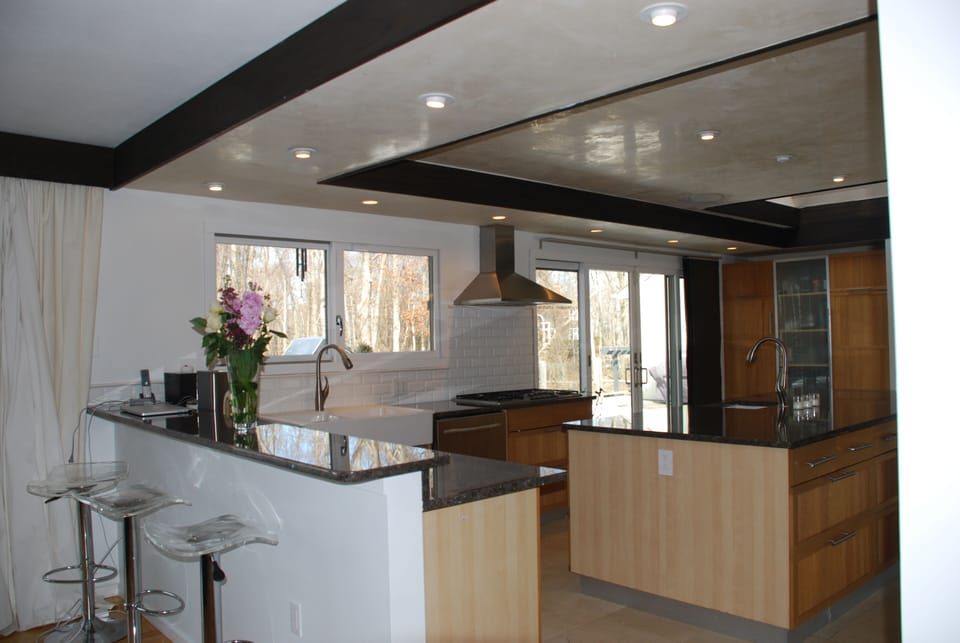 Kitchen with Bar area.