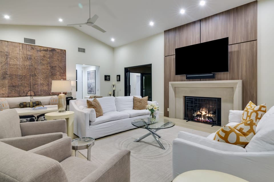 Great Room Central Seating Area