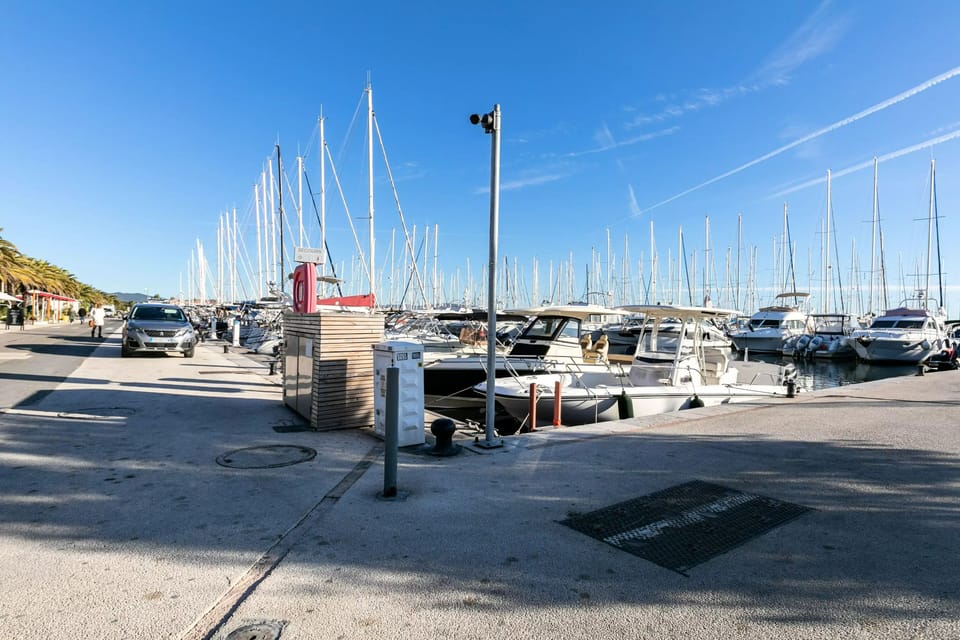 Marina