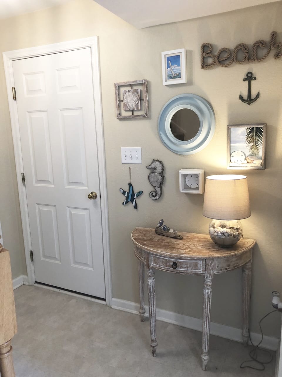 Relaxing beach decor