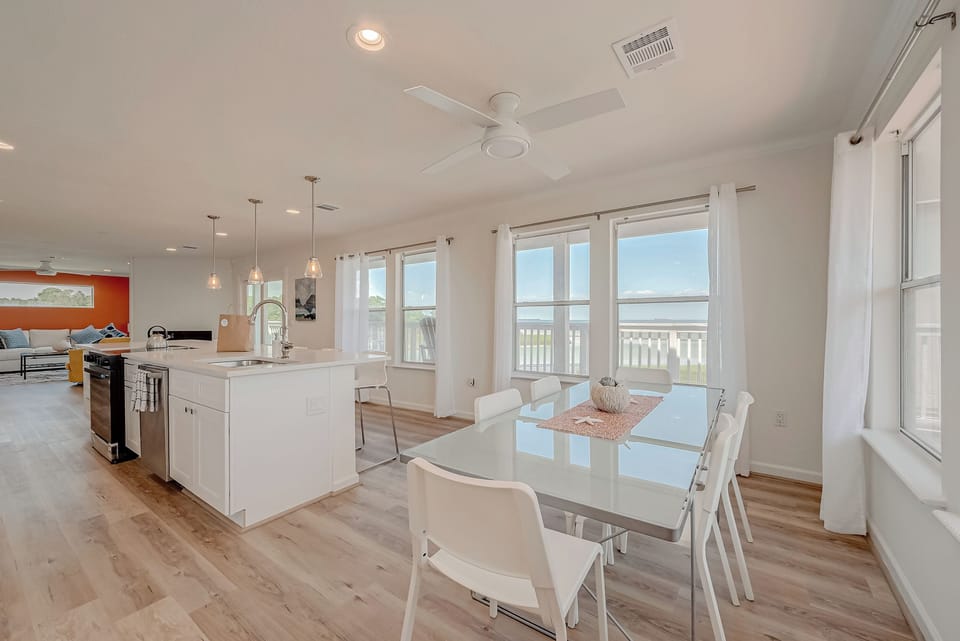 Gather Around and Share the Flavor