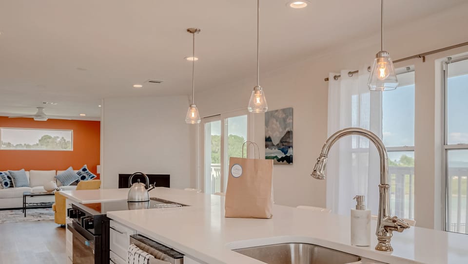 Packed with Care: Welcome Bag with Thoughtful Essentials