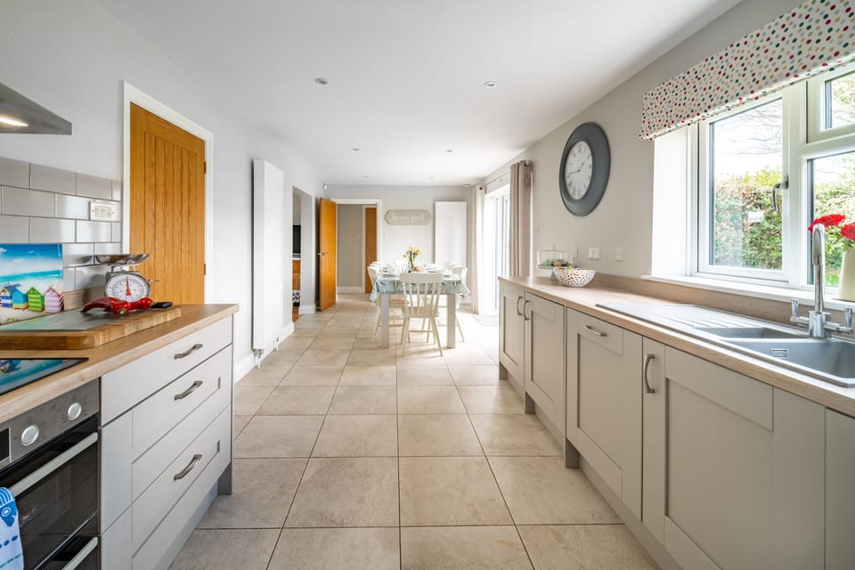 Ground floor: The well-equipped kitchen