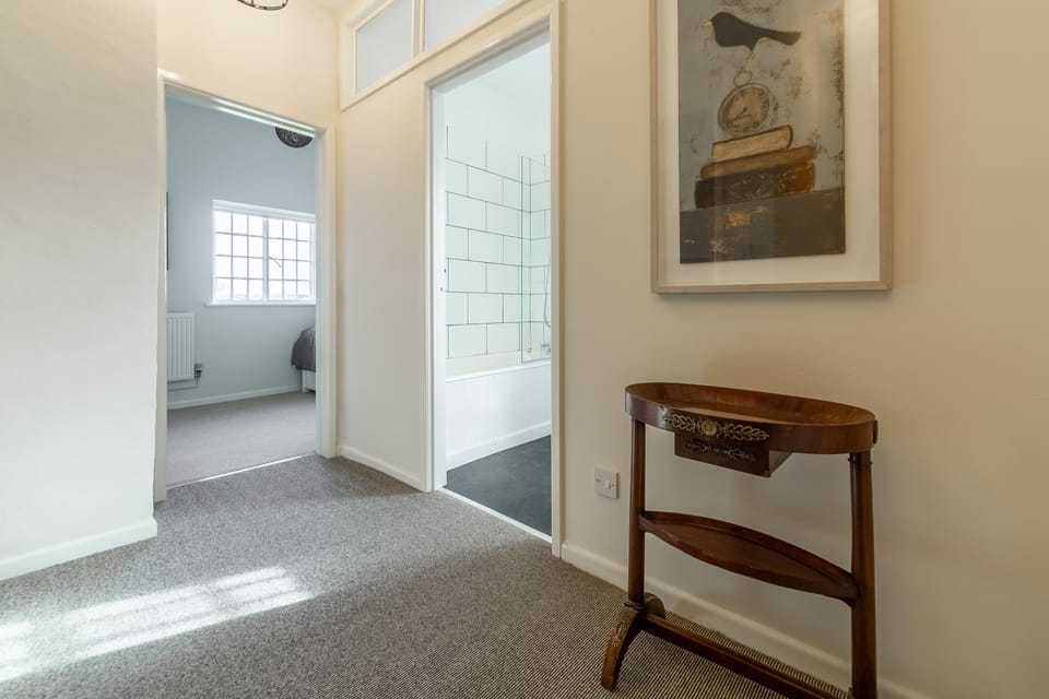 First floor: Landing