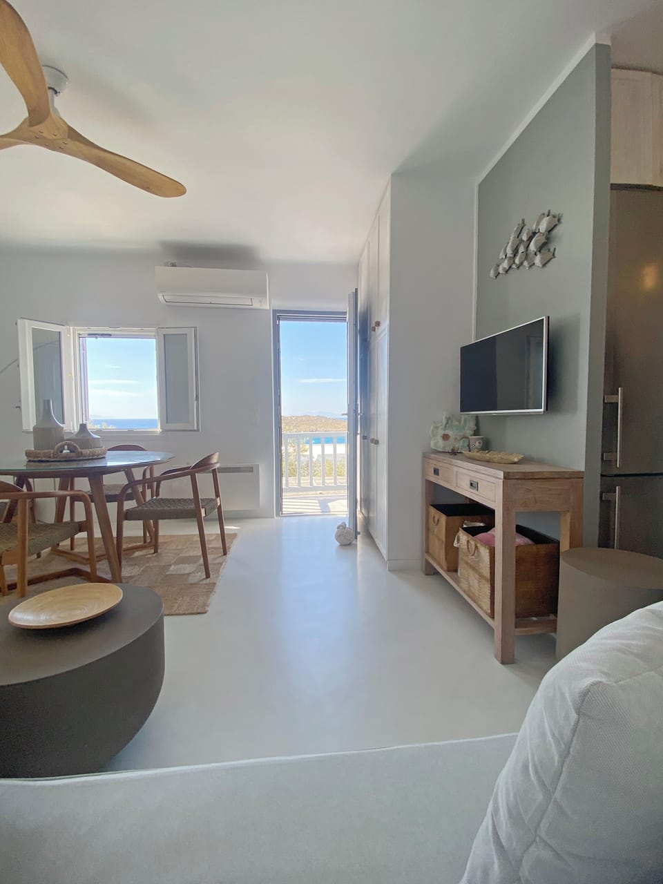 living room with 2 sofa beds: upper level