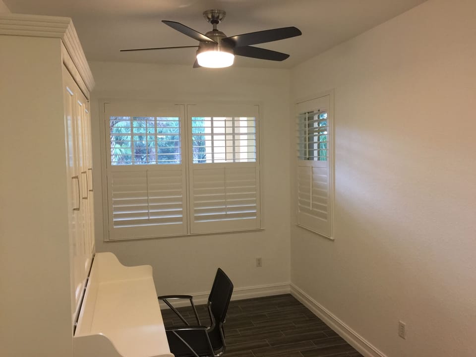 Office with Murphy Bed