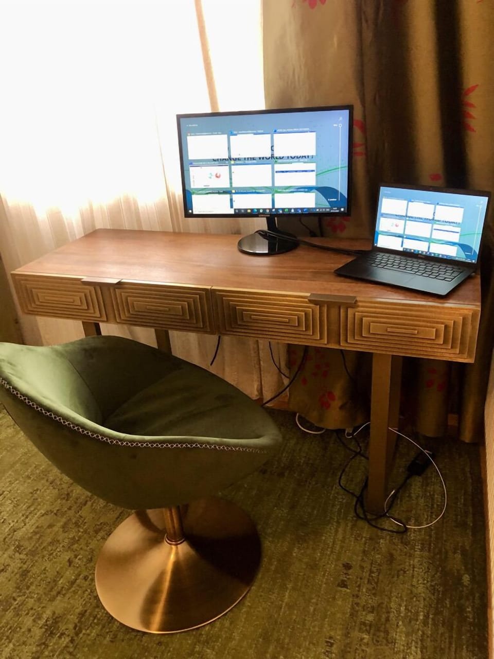 Bedroom Workspace: Desk, Chair, and Monitor for Your MacBook or Laptop