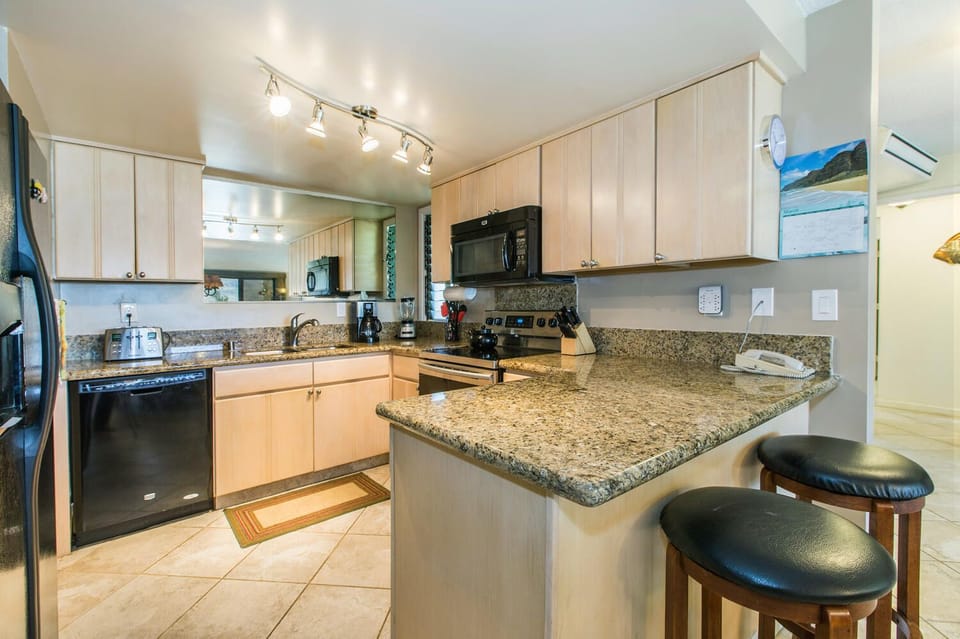 Full on Kitchen with all you need, new floors and counters thru out!
