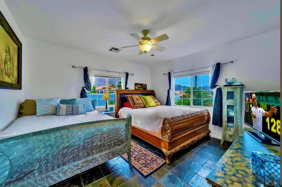 MASTER BEDROOM GUESTHOUSE