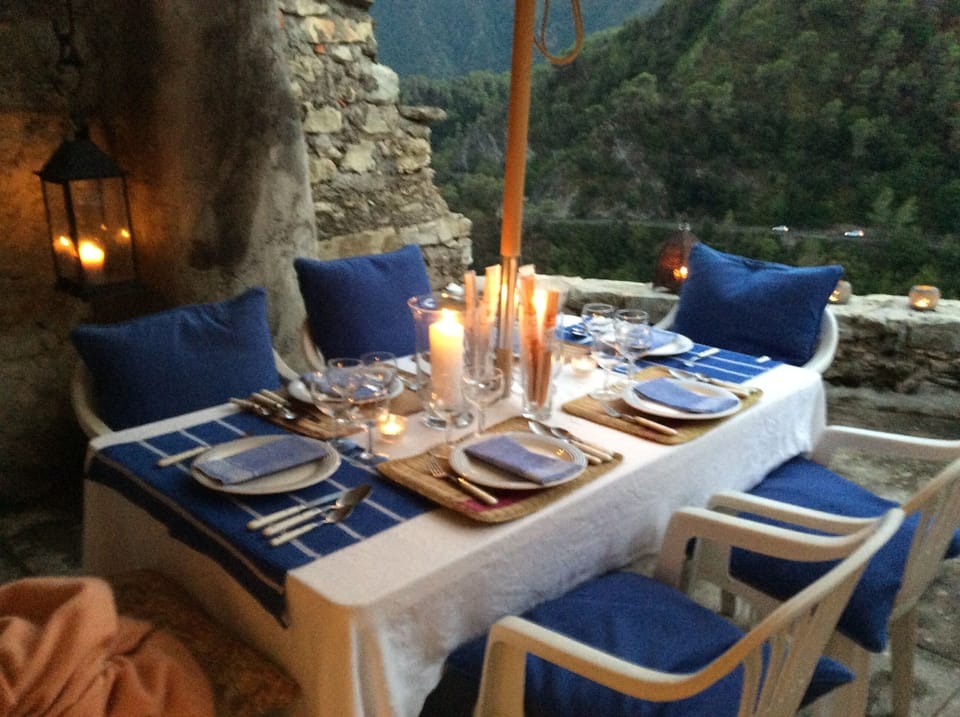 Yes, YOU could be seated at this table with friends or family.