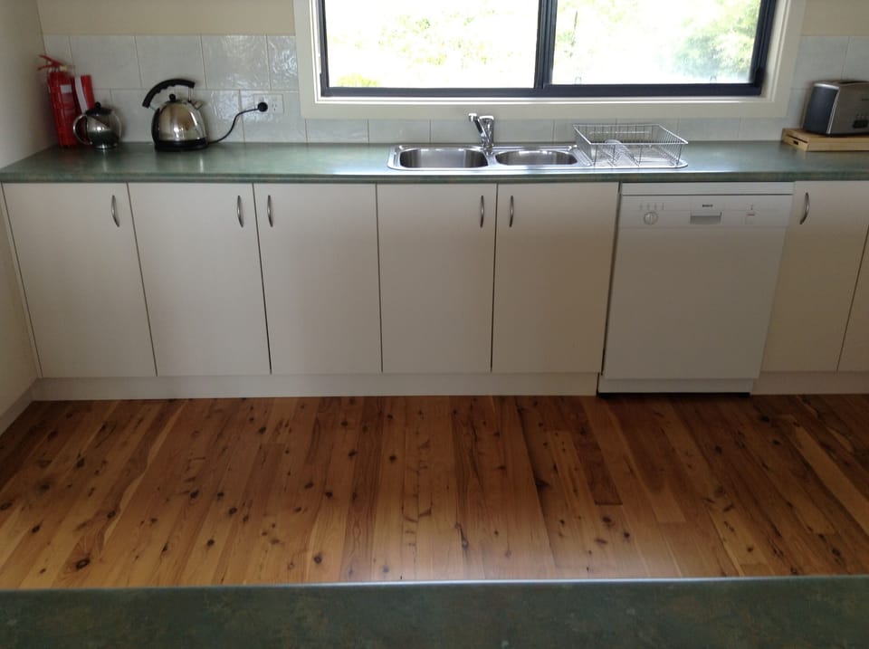 Natural timber (non-floating) floors 
