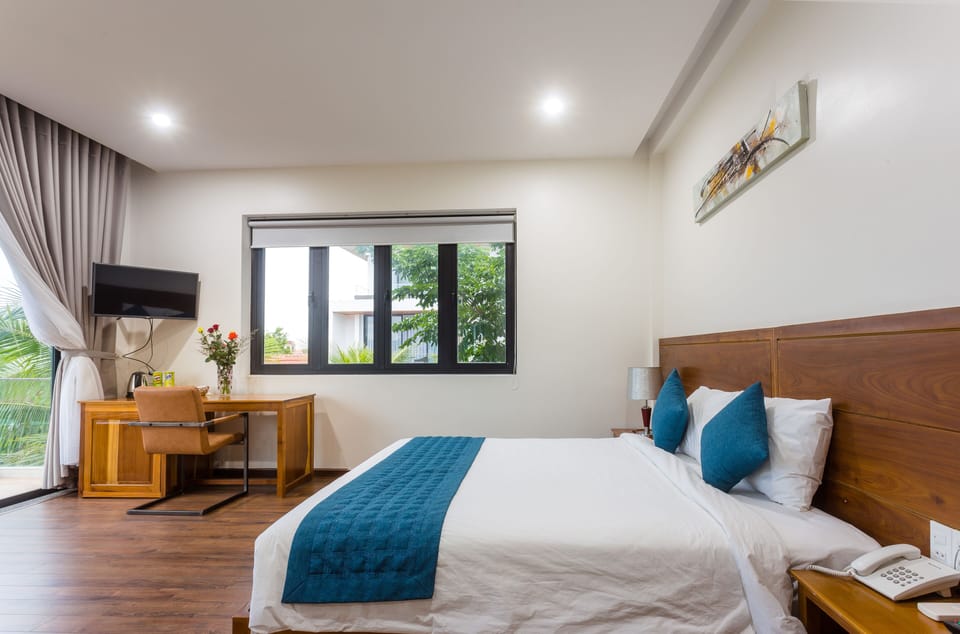King Suite River View - PURE INDULGENCE