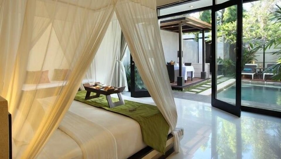 Romantic 1br pool villa Seminyak
