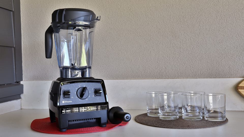 Use the Vitamix to blend up a tropical fruit smoothie! 