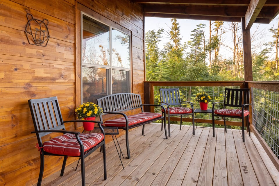 Comfortable seating for six on the large deck