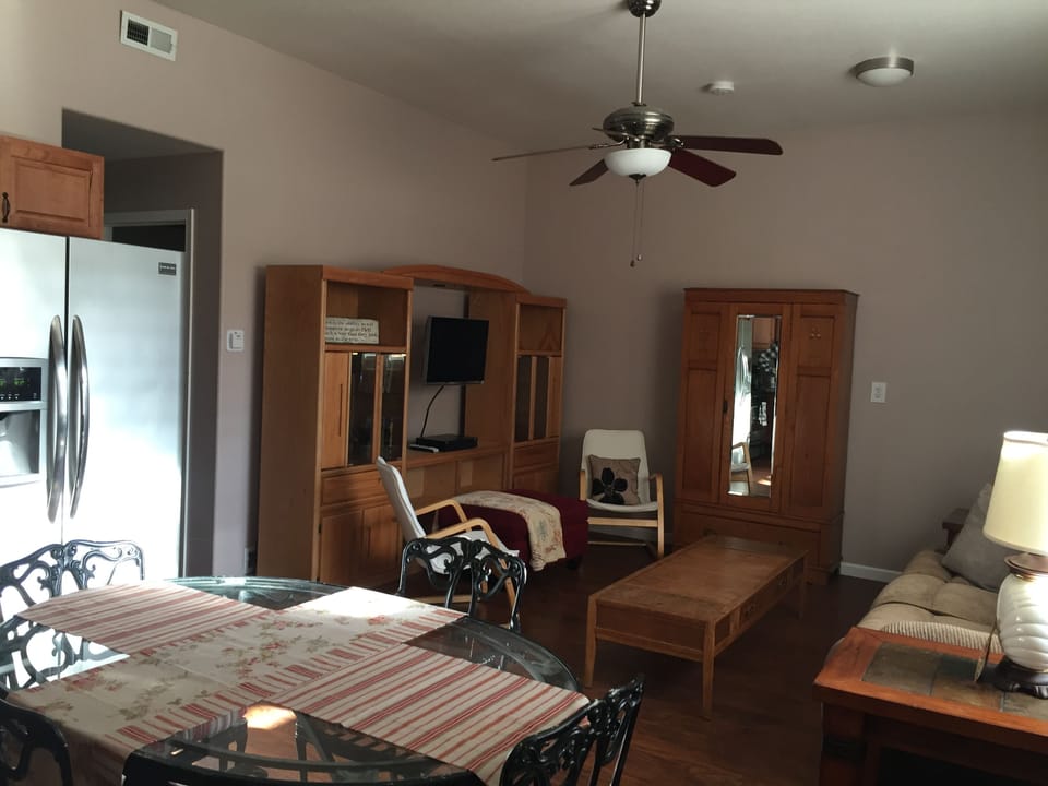 Kitchen & Living Room