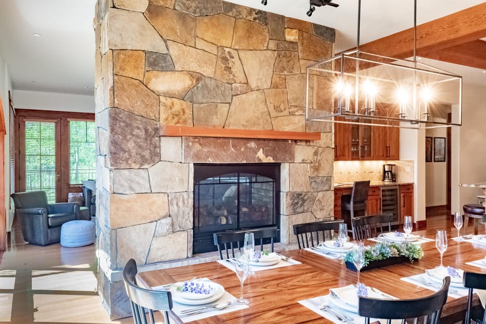 2-way fireplace for dining room and living room