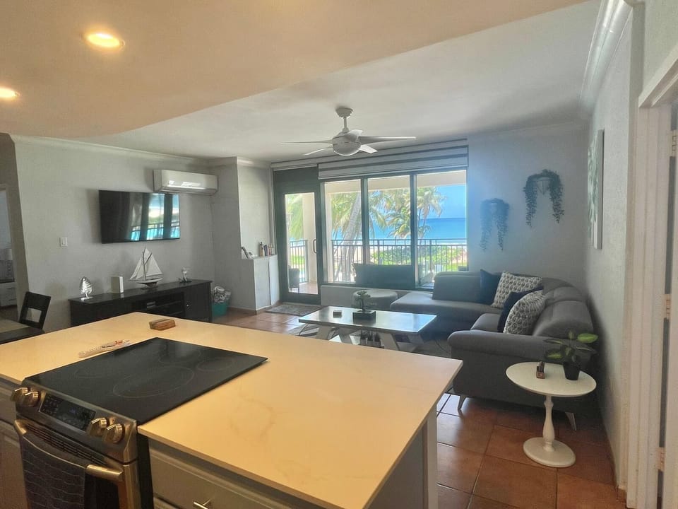 Living room seen from kitchen