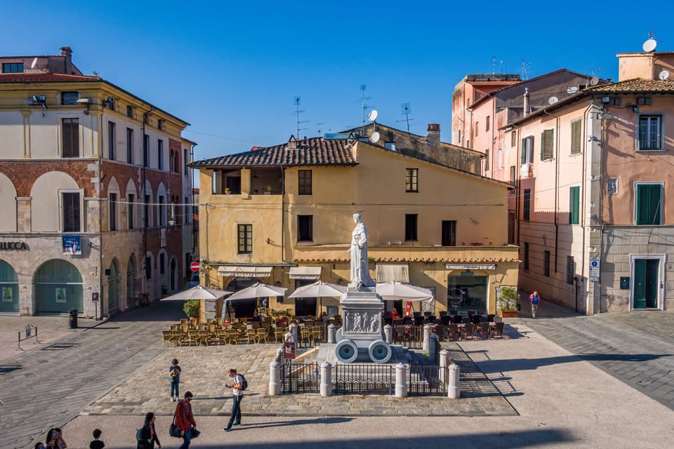 Side view of the main square of Pietrasanta
