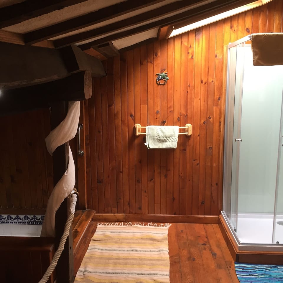 Separate Shower unit in bathroom
