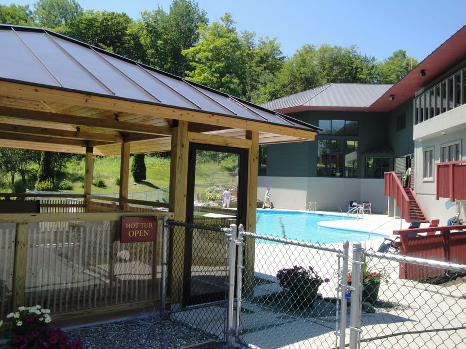 Outdoor Hot Tub