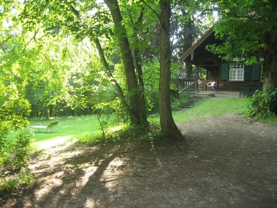 External view of the building. Picture 11