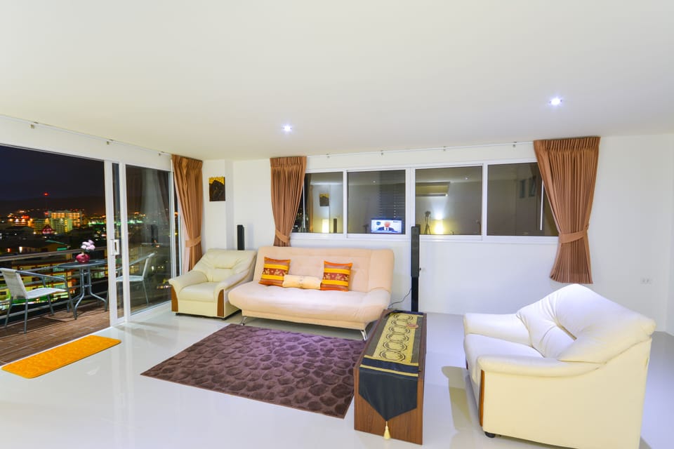 Oceanview Condminium D26