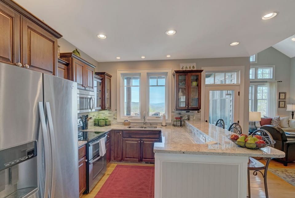 Kitchen--- Granite Counter-tops, Stainless Steel