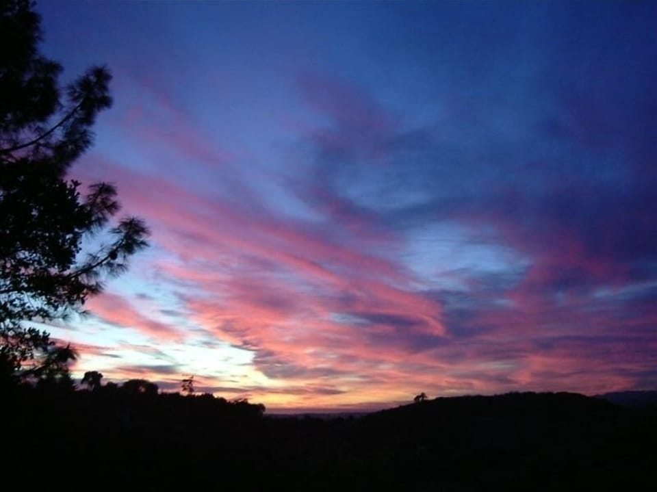 Tough to get anything done when you have to watch the colors change.