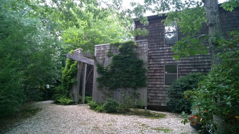 Secluded Entry