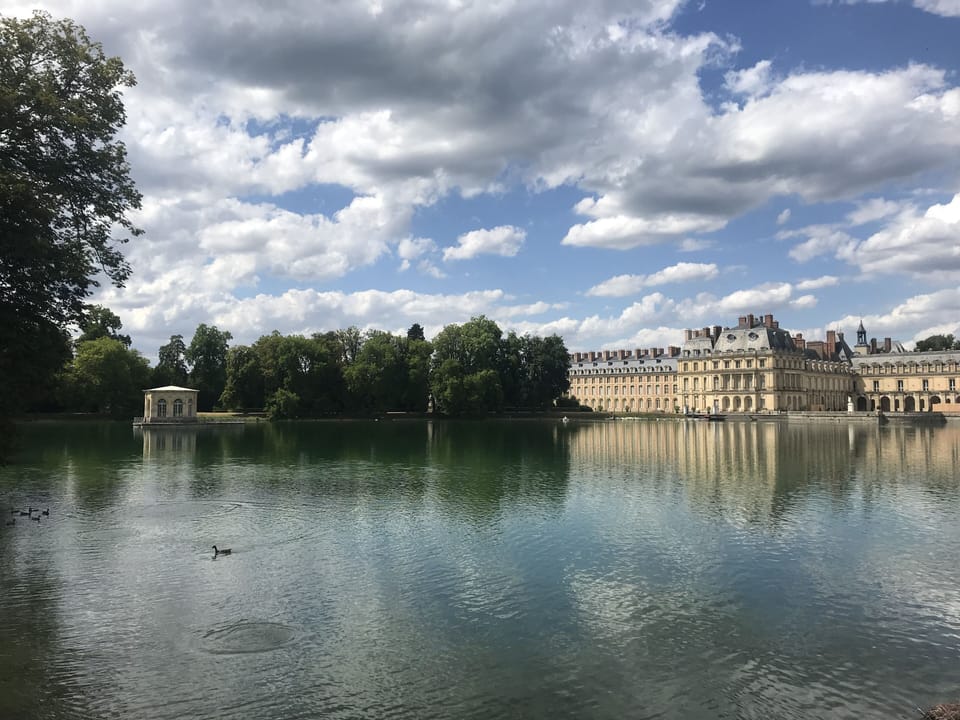 The famous royal castle of Fontainebleau, house of kings, only 15 minutes away