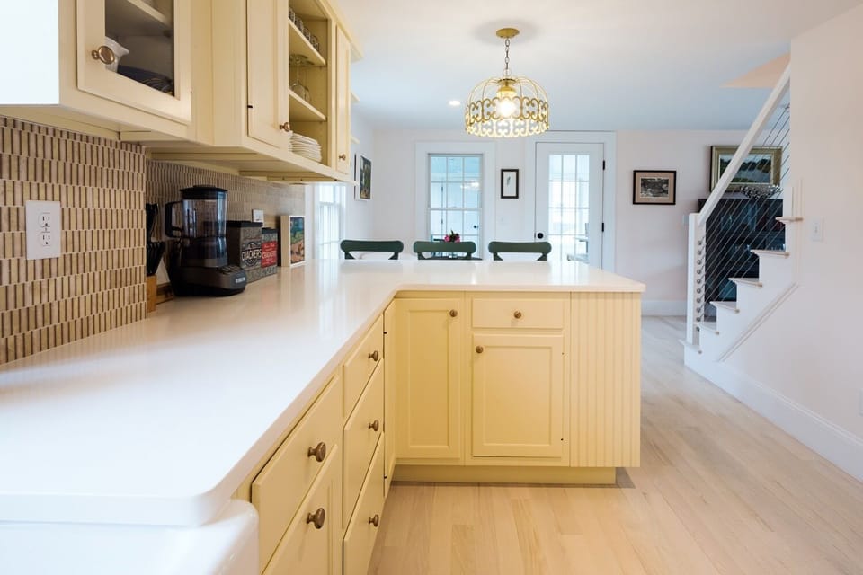 Plenty of space in this kitchen