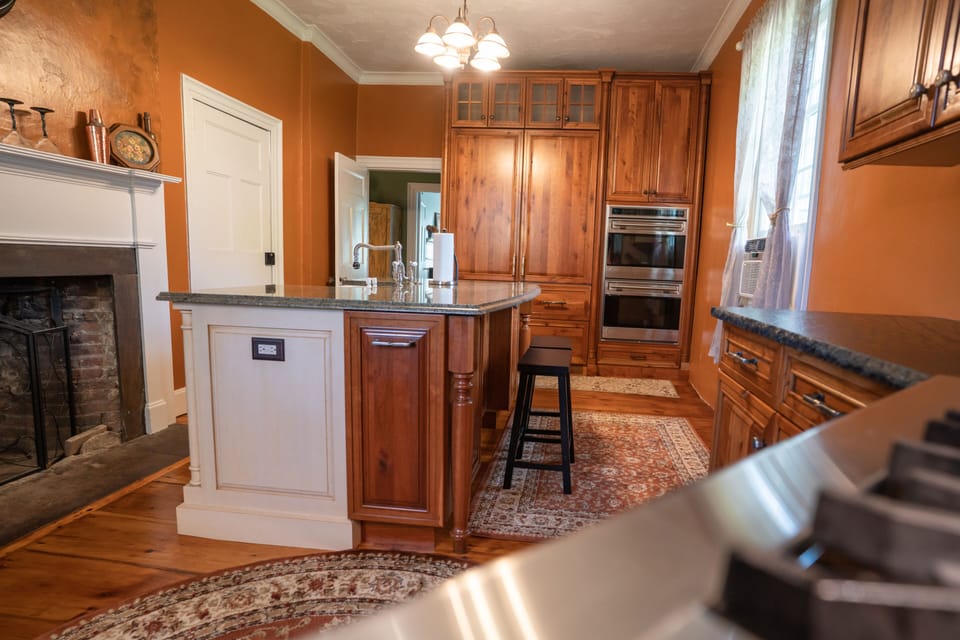 Gourmet kitchen!  