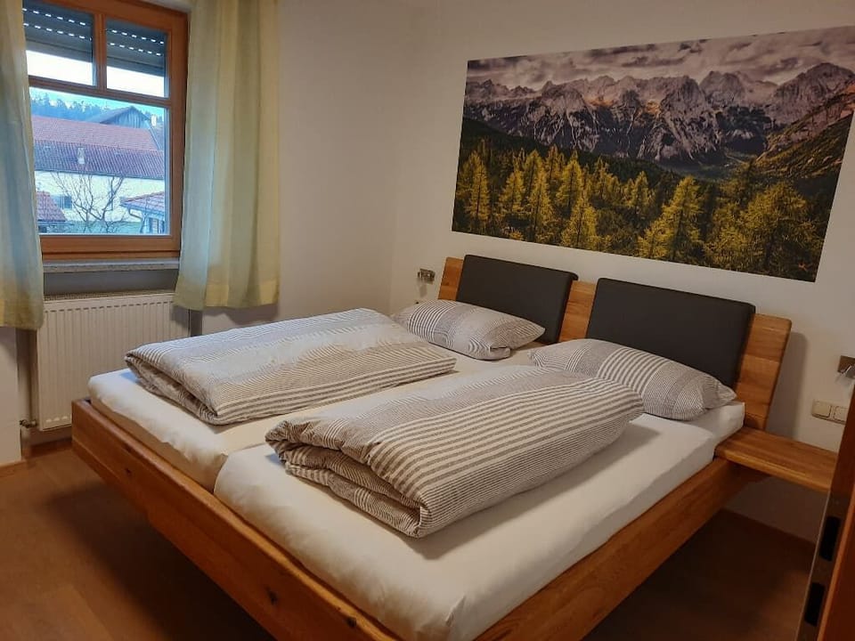 Geräumige FeWo (65 m2) auf dem Bauernhof - perfekt für Familien mit Kindern Apartment in Bavaria