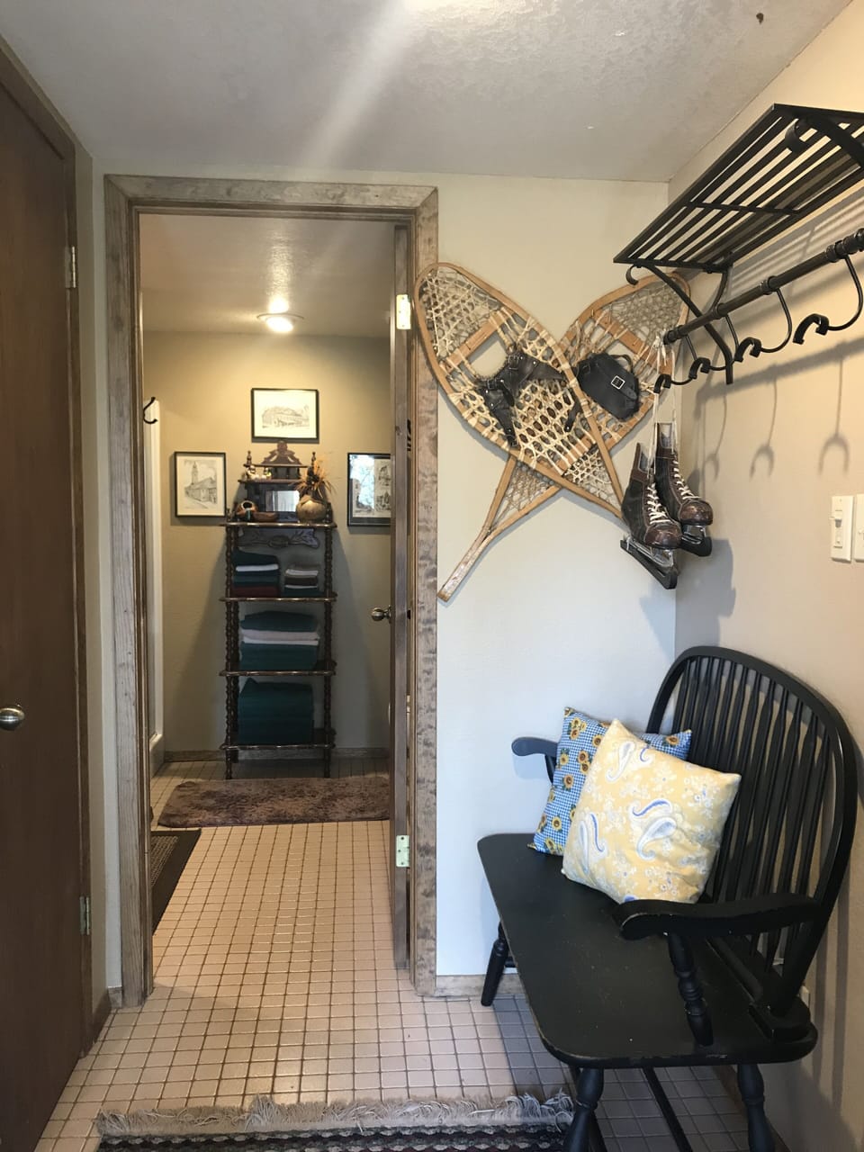 Entry to Bunkhouse and bath with shower