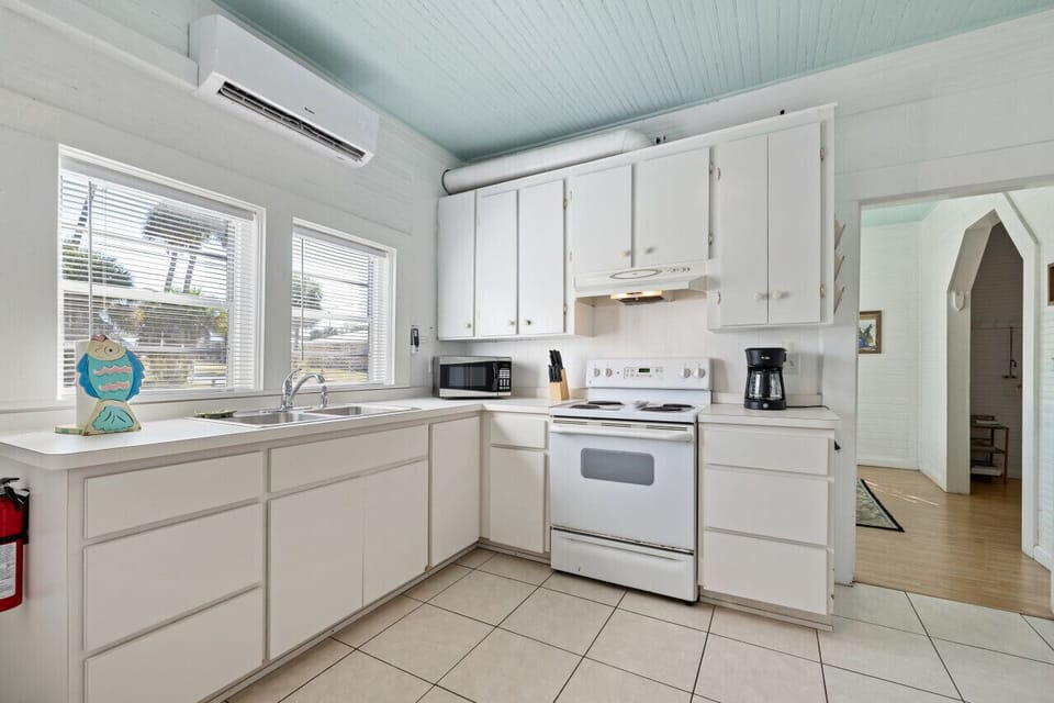 Plenty of counter space!