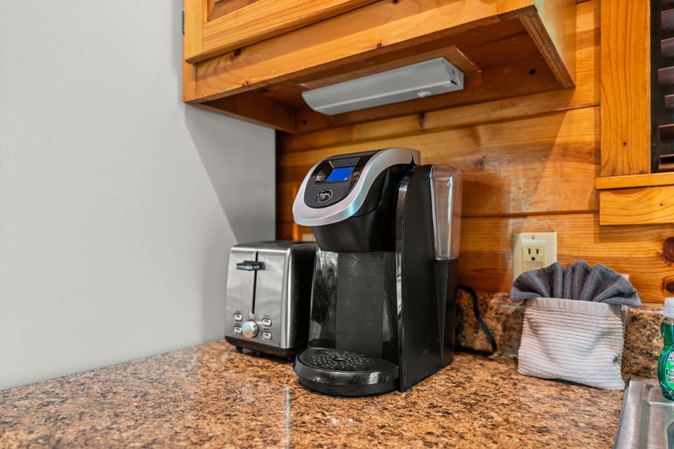 Indoors, Hardwood, Floor, Flooring, Appliance
