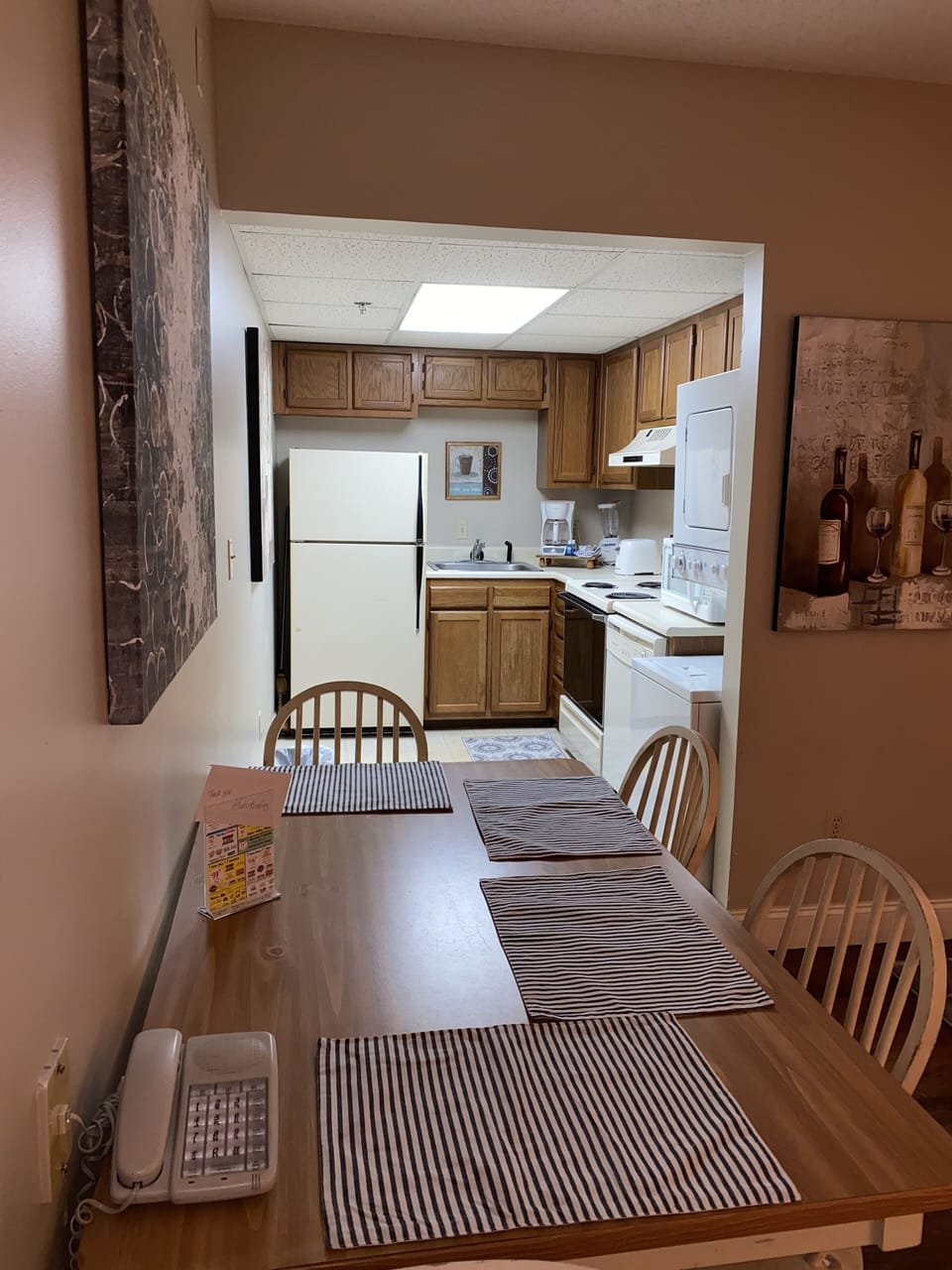 Flooring,Hardwood,Chair,Furniture,Room