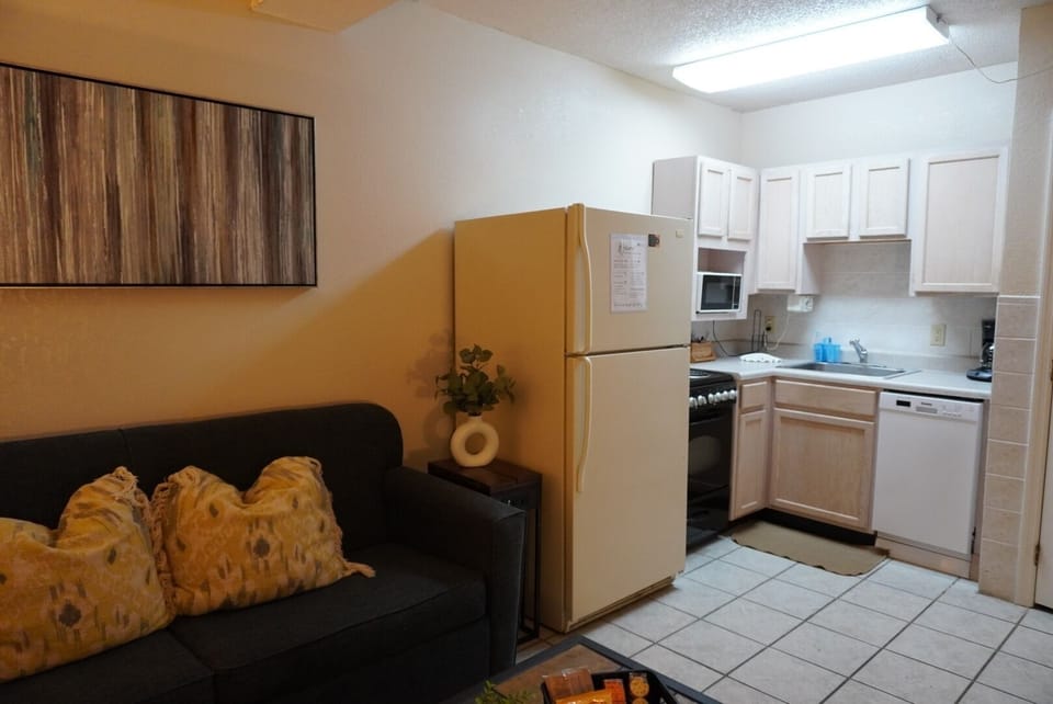 Couch, Furniture, Architecture, Building, Indoors