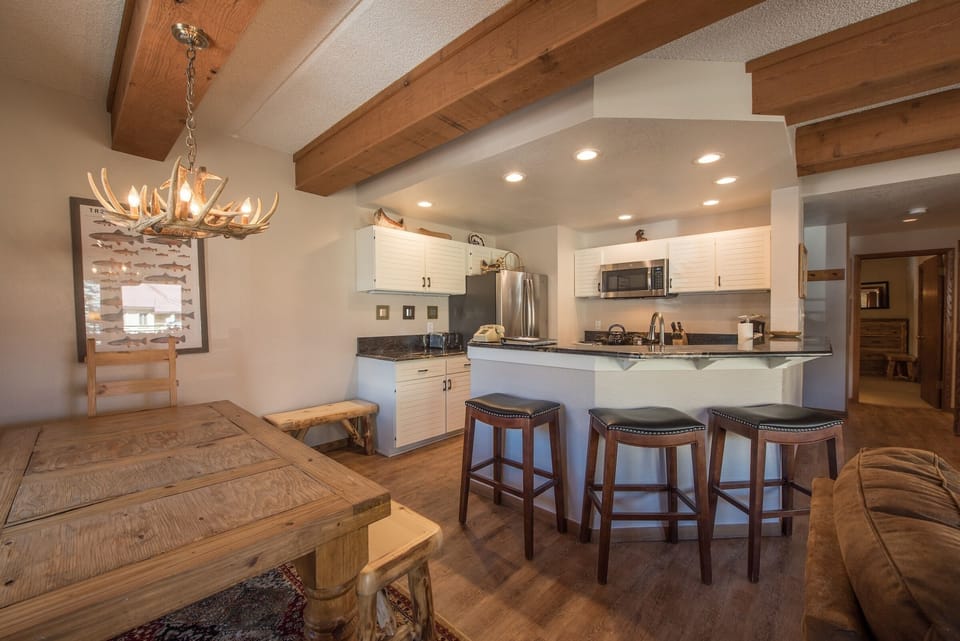 Hardwood, Flooring, Indoors, Room, Furniture