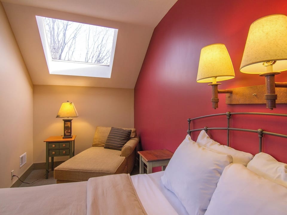 Indoors, Building, Lamp, Furniture, Bed