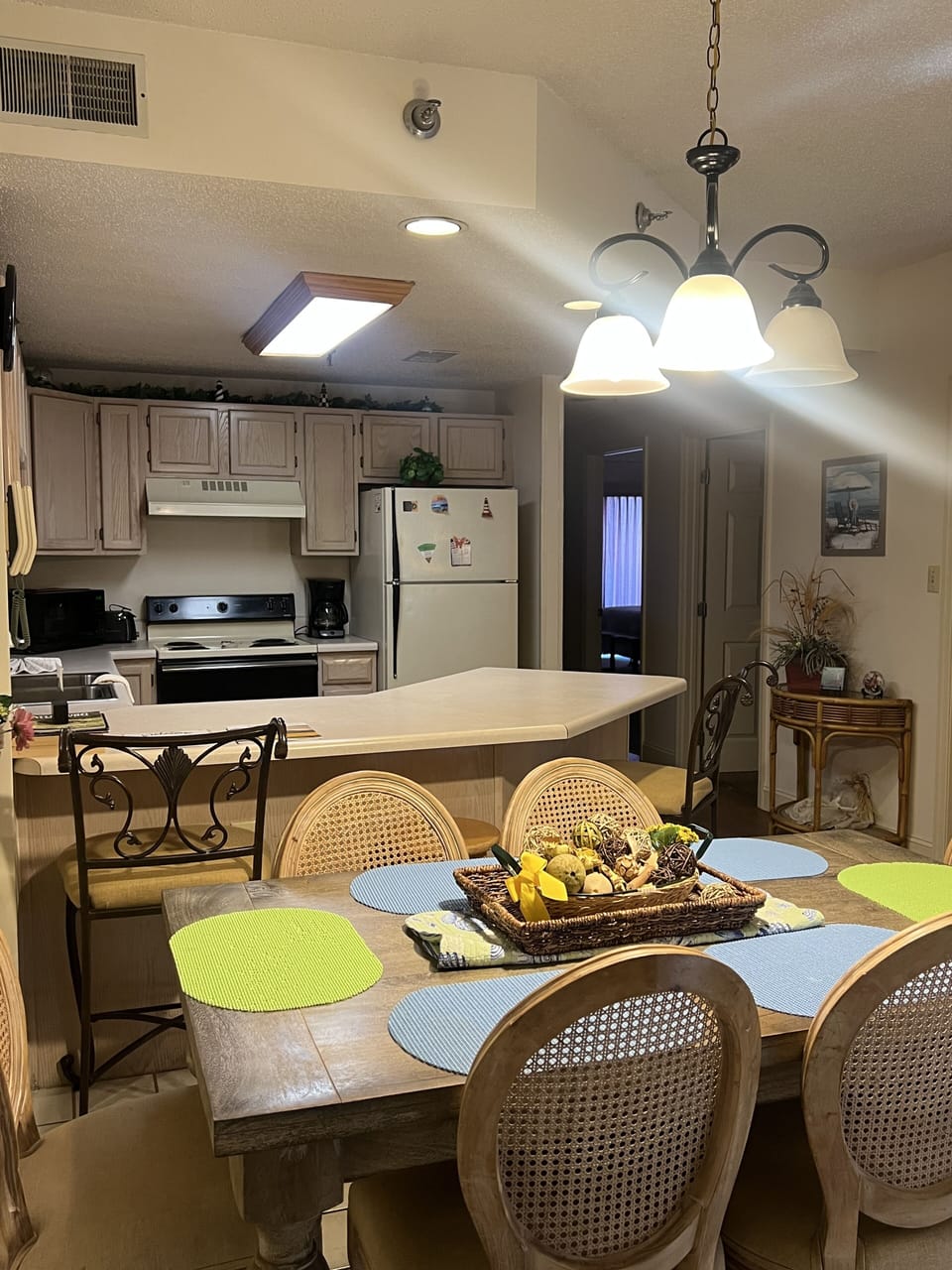 Dining Room, Dining Table, Furniture, Indoors, Table