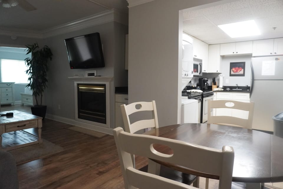 Furniture, Table, Dining Room, Dining Table, Indoors