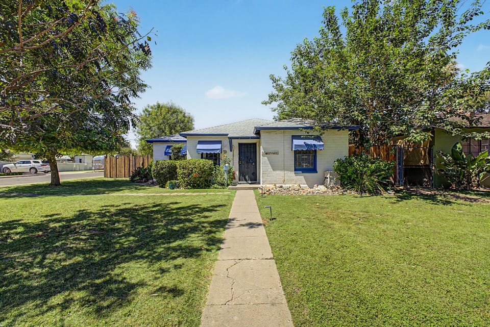 Welcome to Woodlea-Melrose Neighborhood