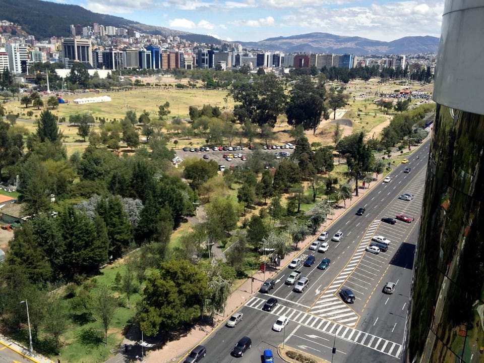 North View Of Shyris Avenue & Carolina Park