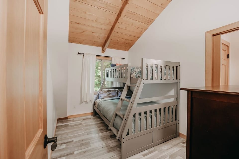 Indoors, Hardwood, Stained Wood, Floor, Crib